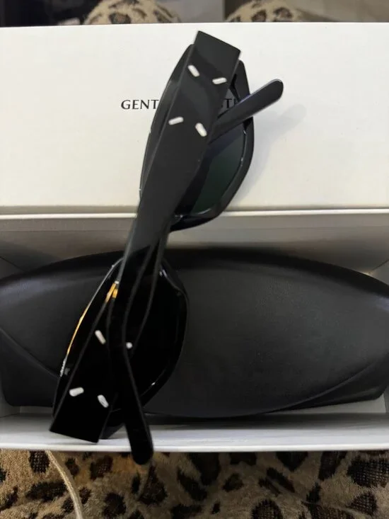 Gentle Monster Maison margiela black sunglasses - Picture 5 of 8